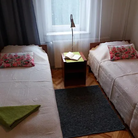 Quarto em Acomodações Particulares Tabu Poznań