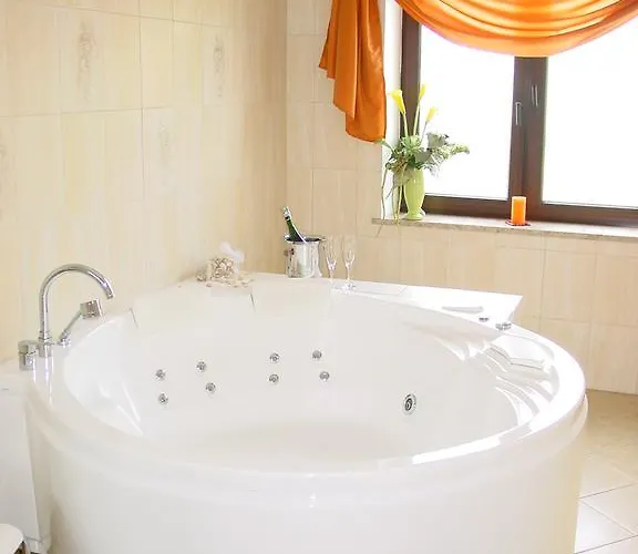 Tabu Проживання в сім'ї