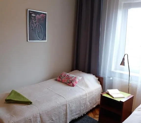 Δωμάτια σε οικογενειακή κατοικία Tabu